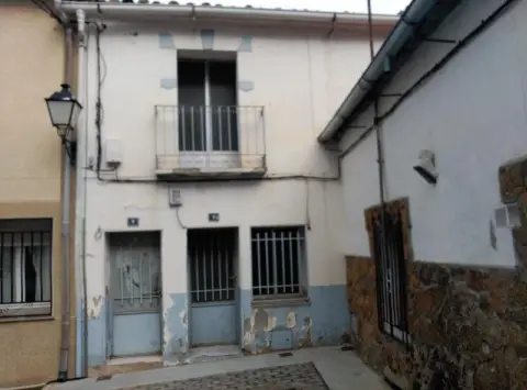 House in calle del Álamo, 7